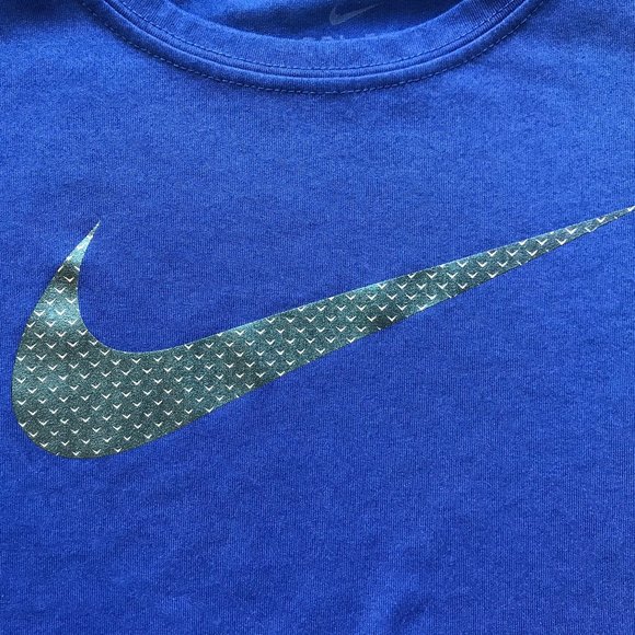Nike Dri-FIT Big Kids' Swoosh Training T-Shirt Lg - Picture 4 of 8